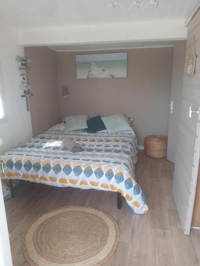 La Chouette Villa, Chambre Mazet De 11M2 Piece Sous-Pente Acces Par Escalier En Bois Cannes-et-Clairan Exterior foto